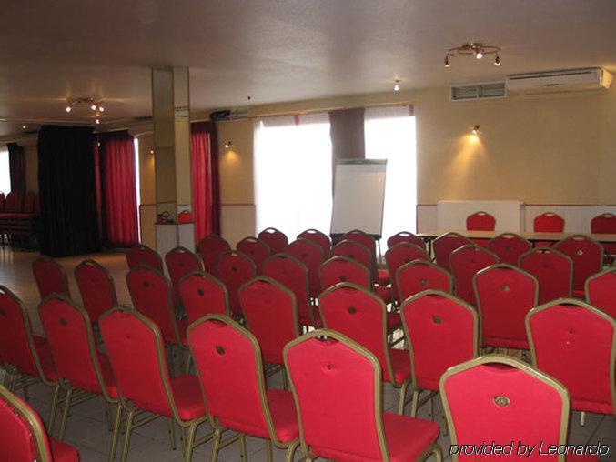 Grand Hotel Senia Orly Einrichtungen foto