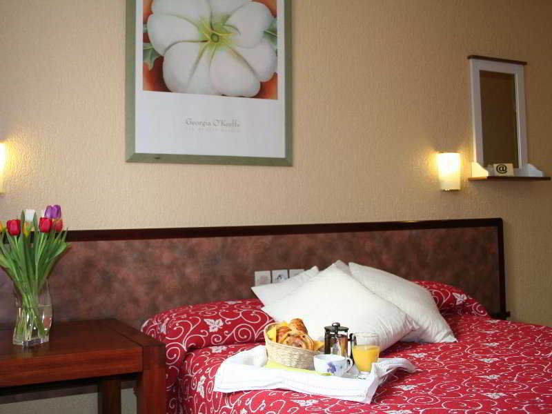 Grand Hotel Senia Orly Zimmer foto